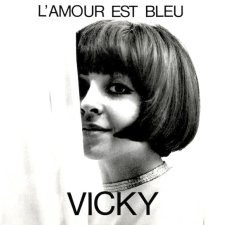 L'Amour Est Bleu